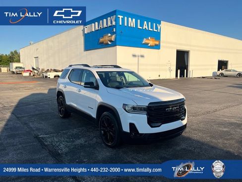 Certified 2023 GMC Acadia SLT w/ Elevation Edition AWD/4WD image 1