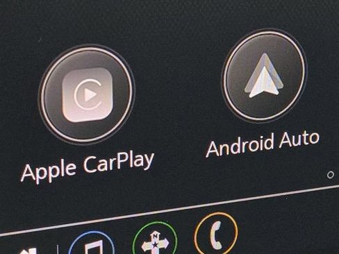 Used 2021 Chevrolet Silverado 1500 Custom image 5