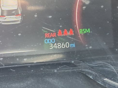 Certified 2025 Toyota RAV4 XLE AWD/4WD image 28