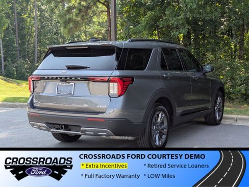 New 2026 Ford Explorer Active w/ Active Comfort Package AWD/4WD image 3