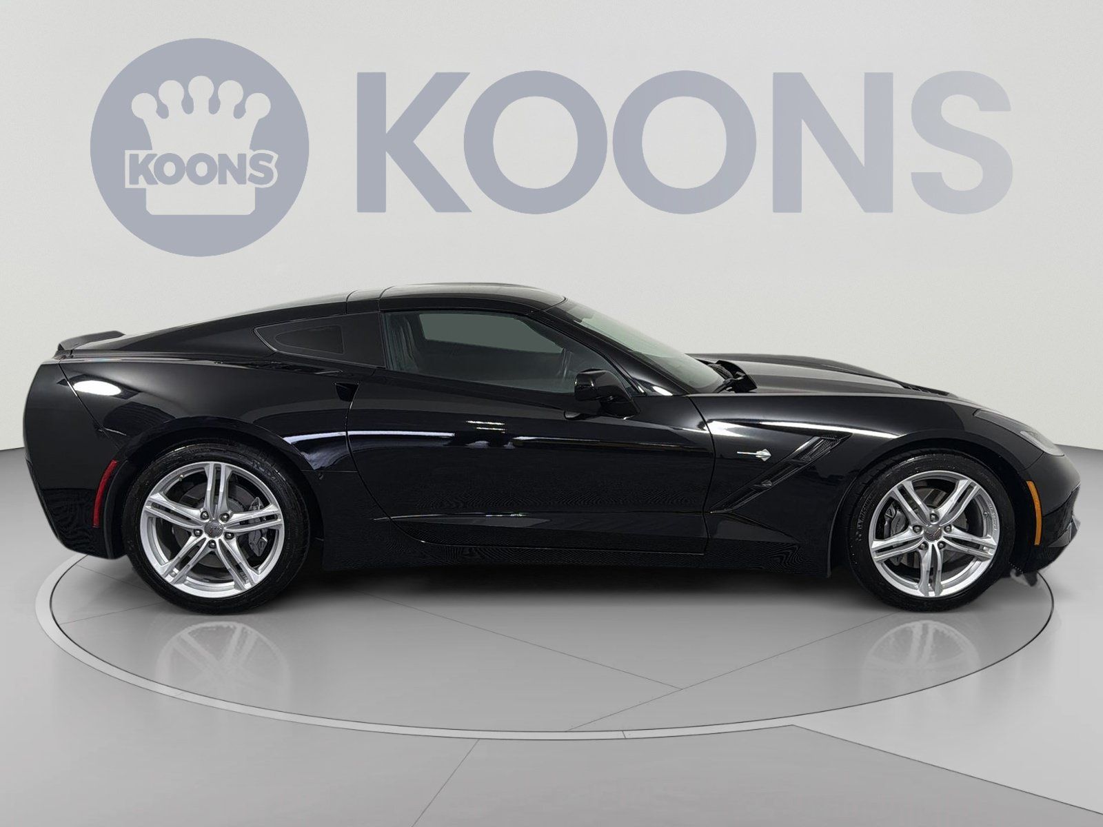 Used 2017 Chevrolet Corvette Stingray Coupe w/ 1LT RWD image 8