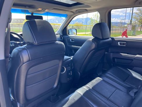 Used 2011 Honda Pilot EX-L image 18