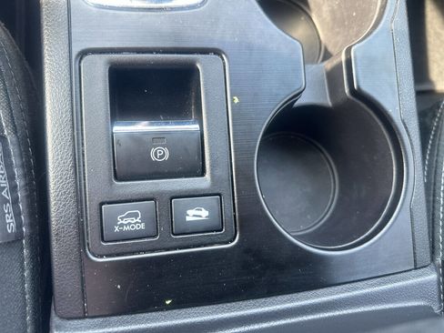 Used 2017 Subaru Outback 2.5i Premium image 38