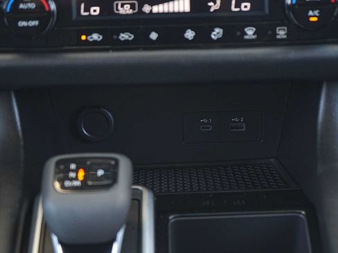 Used 2025 Nissan Pathfinder SV w/ Black Appearance Package FWD image 20