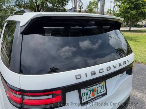 Used 2017 Land Rover Discovery HSE AWD/4WD image 28
