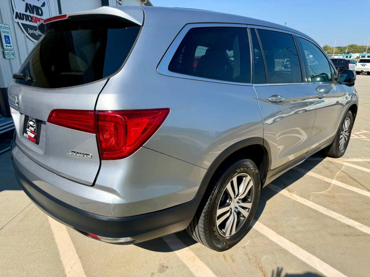 Used 2016 Honda Pilot EX-L image 8