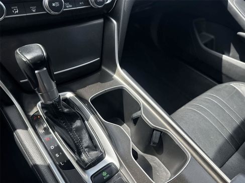 Used 2021 Honda Accord EX-L image 21