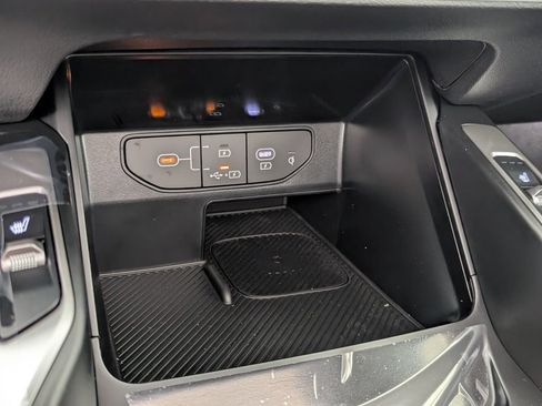 New 2026 Kia Sorento S w/ S Panoramic Sunroof Package image 25