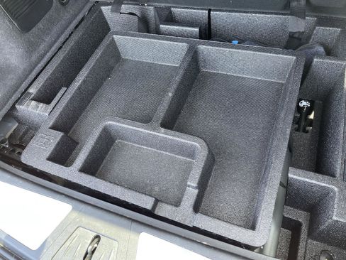 Used 2020 Buick Envision Essence FWD image 40