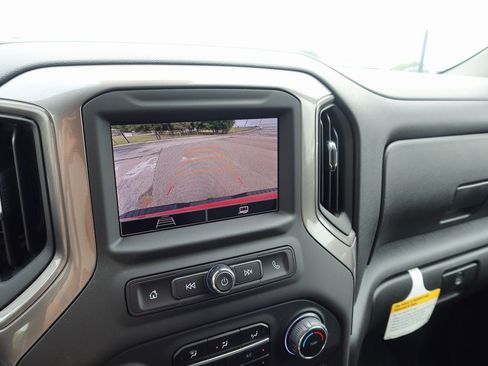 New 2025 Chevrolet Silverado 2500 Custom w/ Custom Value Package image 15