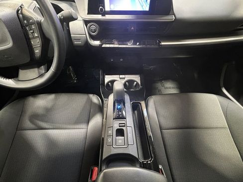 Used 2023 Toyota Prius LE image 13