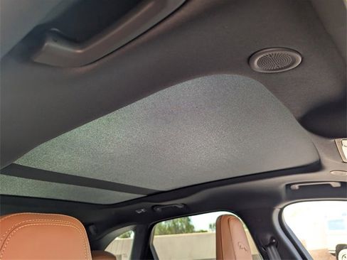 New 2026 Jaguar F-PACE R-Dynamic S image 11