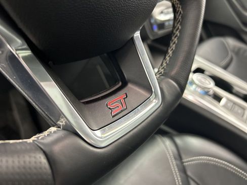 Used 2020 Ford Explorer ST image 18