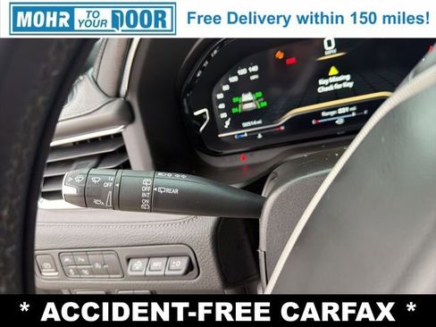 Used 2023 GMC Yukon Denali image 16