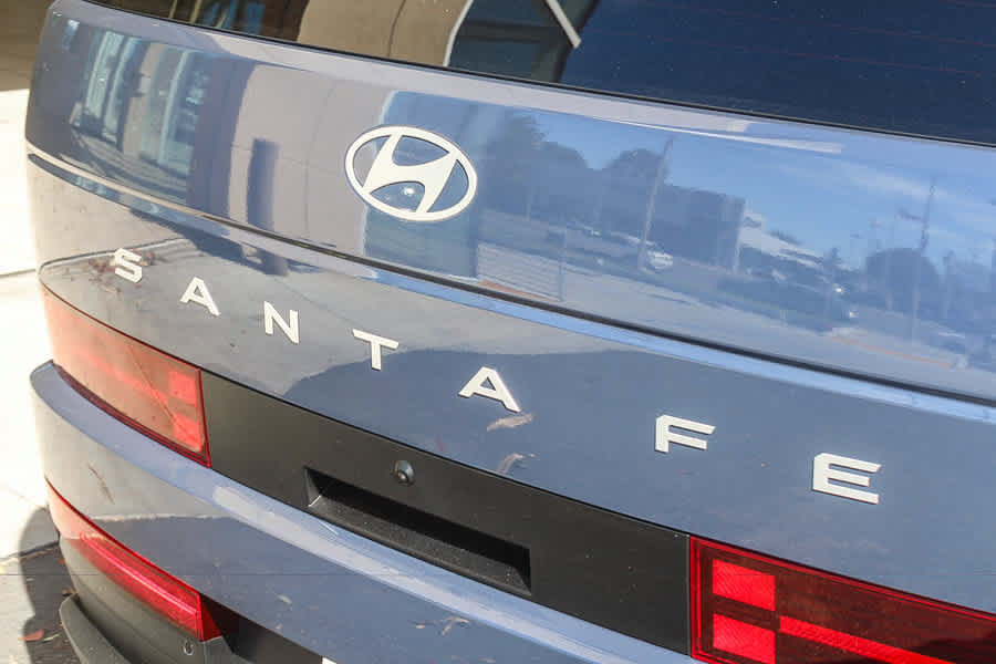 Certified 2026 Hyundai Santa Fe SEL FWD image 9