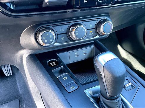 New 2026 Nissan Kicks S image 14