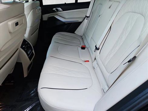 Used 2023 BMW X5 M50i w/ Executive Package image 20