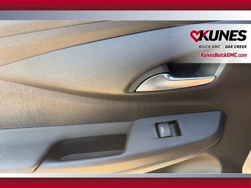 Used 2026 Buick Envista Sport Touring w/ Convenience I Package FWD image 32