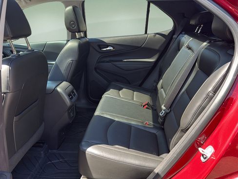 Used 2020 Chevrolet Equinox Premier AWD/4WD image 15