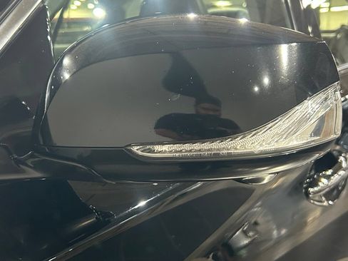 Used 2015 INFINITI Q50 AWD w/ Technology Package image 17