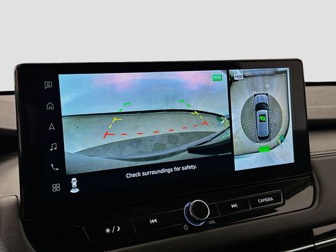 Used 2025 Mitsubishi Outlander SE image 23