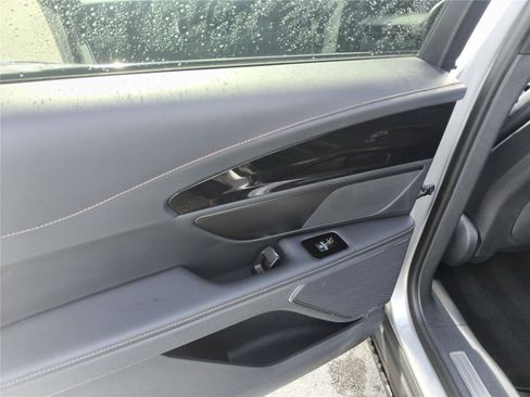 Certified 2024 Lincoln Nautilus Reserve w/ Jet Appearance Package (87T) AWD/4WD image 20