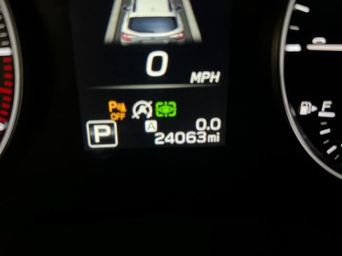 Used 2025 Subaru Outback Limited AWD/4WD image 19