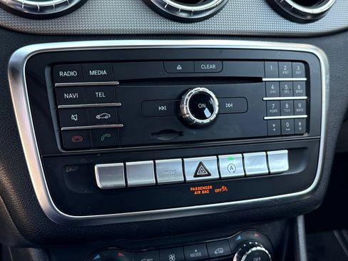 Used 2019 Mercedes-Benz CLA 250 image 34