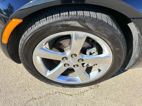 Used 2006 Pontiac Solstice 2dr Convertible w/ Premium Package image 16