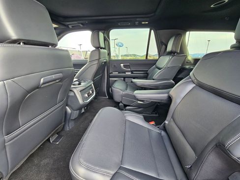 New 2025 Ford Expedition Platinum w/ Stealth Performance Package AWD/4WD image 20