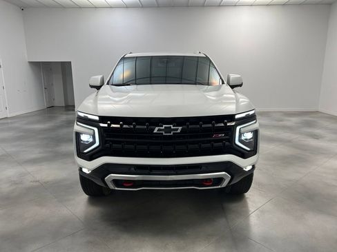 Used 2025 Chevrolet Tahoe Z71 image 2