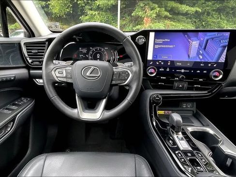 Certified 2024 Lexus NX 350 AWD image 8