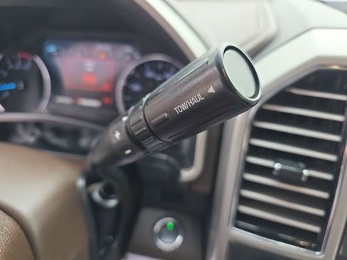 Used 2019 Ford F250 King Ranch w/ King Ranch Ultimate Package image 22