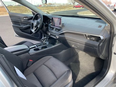 Used 2019 Nissan Altima 2.5 S image 14