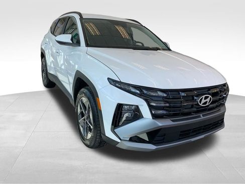New 2026 Hyundai Tucson SEL image 1