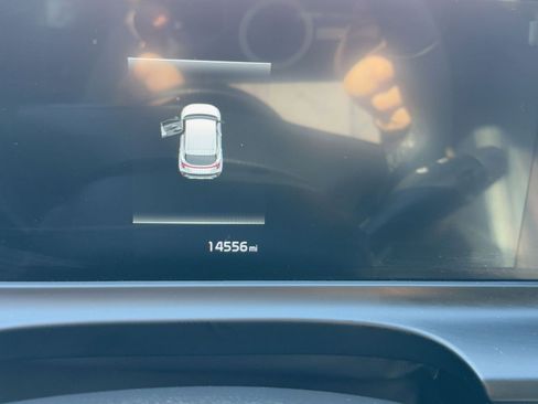 Used 2025 Kia Seltos S image 9