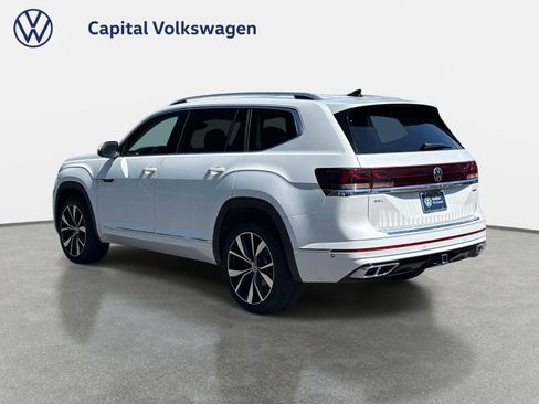 Certified 2024 Volkswagen Atlas SEL Premium R-Line AWD/4WD image 7