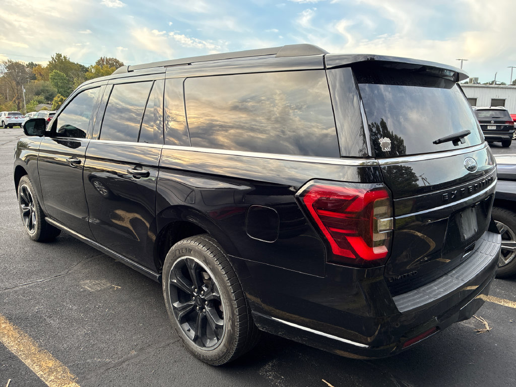 Used 2022 Ford Expedition Max Limited AWD/4WD image 4