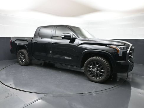 Used 2023 Toyota Tundra Platinum AWD/4WD image 28