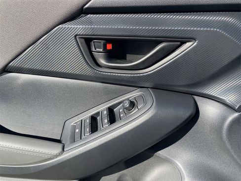 New 2025 Subaru Crosstrek 2.5i Premium image 17