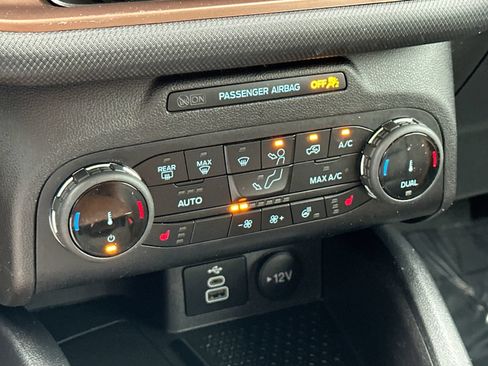 Used 2023 Ford Bronco Sport Outer Banks w/ Tech Package AWD/4WD image 19