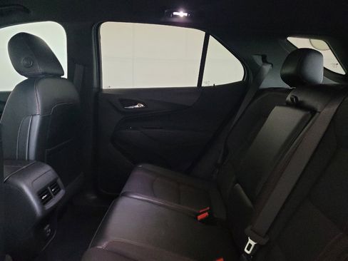 Used 2023 Chevrolet Equinox RS FWD image 18