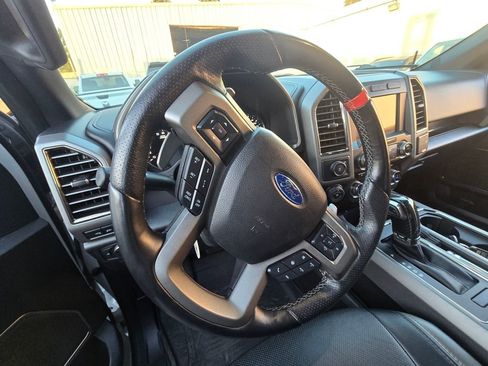 Used 2018 Ford F150 Raptor w/ Equipment Group 802A Luxury image 9