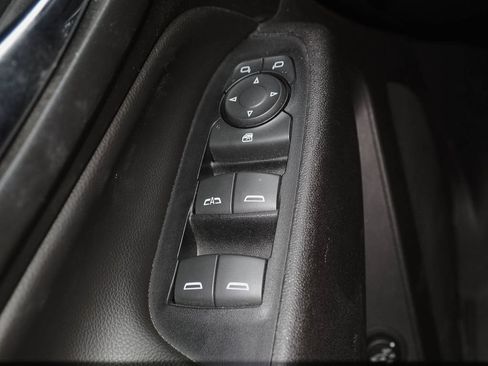 Used 2019 Chevrolet Equinox LT AWD/4WD image 26