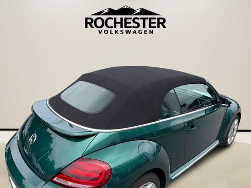 Used 2018 Volkswagen Beetle 2.0T SE FWD image 23