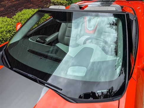 Used 2019 Chevrolet Corvette Grand Sport RWD image 18