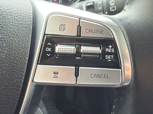 Used 2022 Kia Telluride S image 11