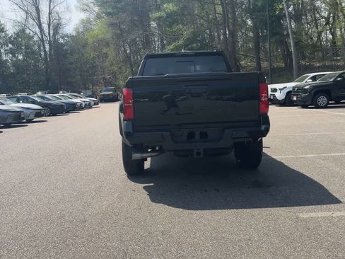 New 2026 Toyota Tacoma TRD Off-Road AWD/4WD image 7