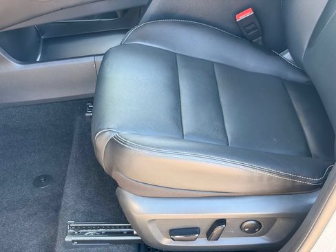 Certified 2023 Nissan Rogue SV w/ SV Premium B Package FWD image 20