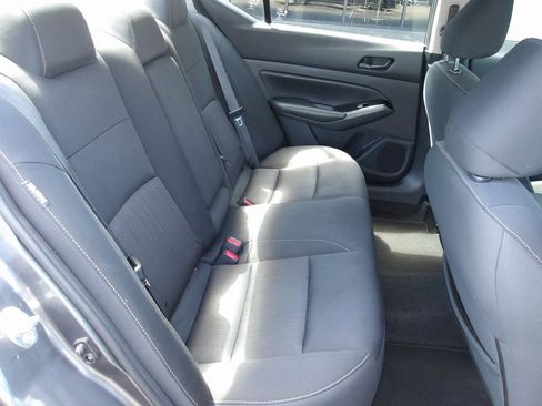 Used 2023 Nissan Altima 2.5 SV image 15